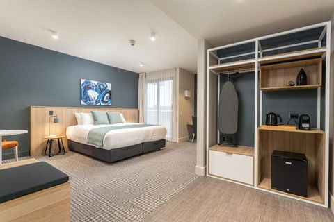 Club Old Bar Motel - Surfers Paradise Gold Coast 2