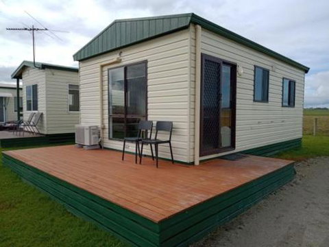 Lang Lang Caravan Park - Surfers Paradise Gold Coast 1