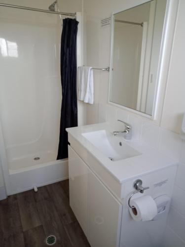 Lang Lang Caravan Park - Surfers Paradise Gold Coast 3