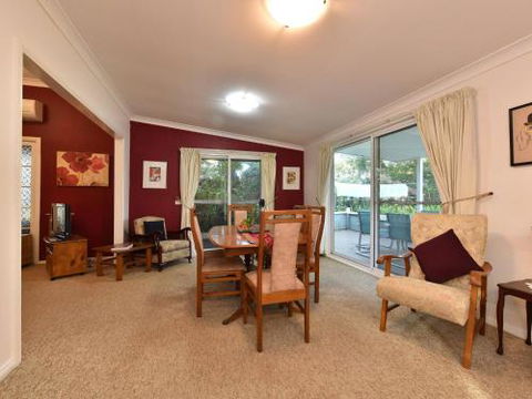 Tabitha Hill Cottage - Surfers Paradise Gold Coast 5