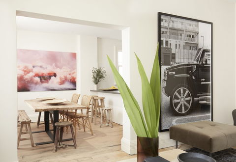 Three Rooms Sydney - Surfers Paradise Gold Coast 1