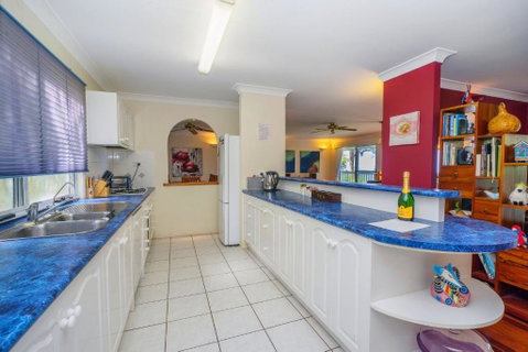 Cloud 9 Cliff Top Eagle Heights - Surfers Paradise Gold Coast 4