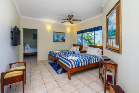 Cloud 9 Cliff Top Eagle Heights - Surfers Paradise Gold Coast 6