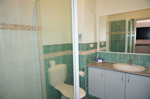 Ningaloo Breeze Villa 6 - Surfers Paradise Gold Coast 4