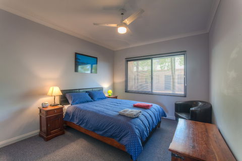 Ningaloo Breeze Villa 4 - Surfers Paradise Gold Coast 6