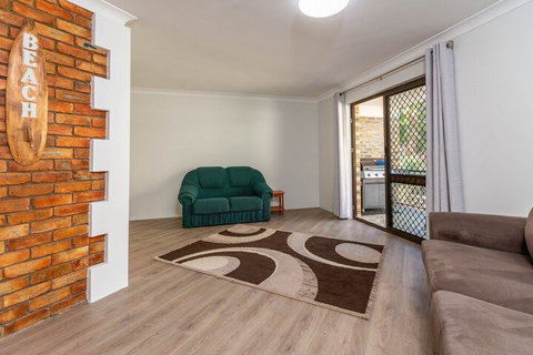 Great Location Close To Waterfront Shops Restaurants & Cafes. - Surfers Paradise Gold Coast 5
