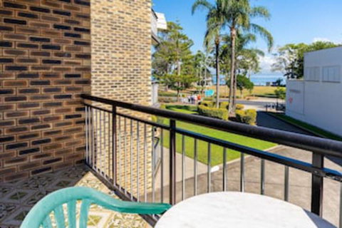 Great Location Close To Waterfront Shops Restaurants & Cafes. - Surfers Paradise Gold Coast 0