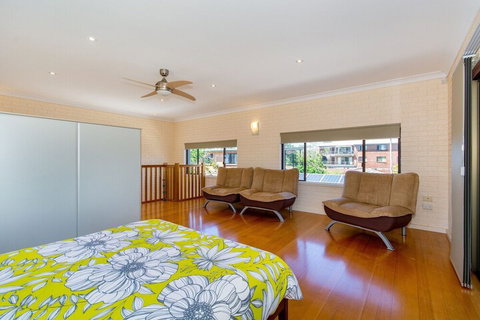 Magical Holiday Home Welsby Pde Bongaree - Surfers Paradise Gold Coast 6