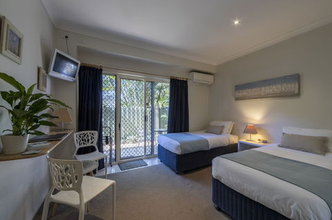 Beach House Bed & Breakfast - Surfers Paradise Gold Coast 0