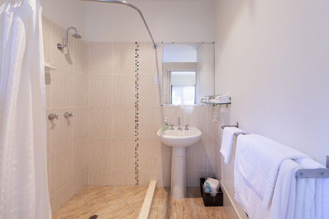 Beach House Bed & Breakfast - Surfers Paradise Gold Coast 4