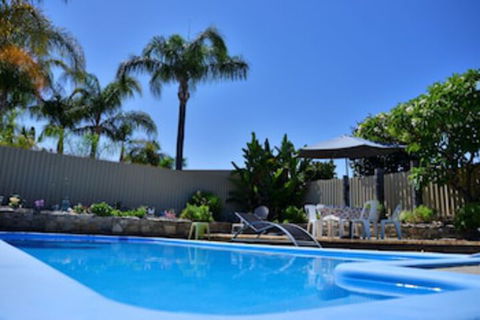 Palms Bed & Breakfast - Surfers Paradise Gold Coast 0