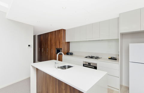 AAC Apartments - Manhattan - Surfers Paradise Gold Coast 5