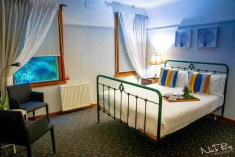 Amara Springs Guest House - Surfers Paradise Gold Coast 6