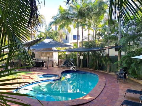 Sanctuary Beach Resort - Surfers Paradise Gold Coast 4