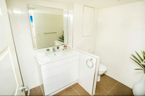 Sanctuary Beach Resort - Surfers Paradise Gold Coast 6