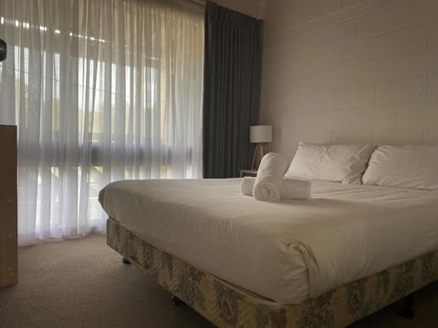 Bright Velo - Surfers Paradise Gold Coast 6