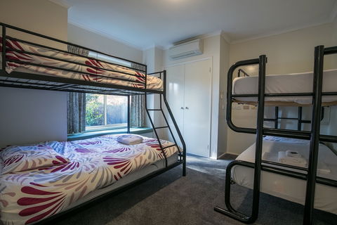 The Birch House - Silver Birches - Surfers Paradise Gold Coast 5