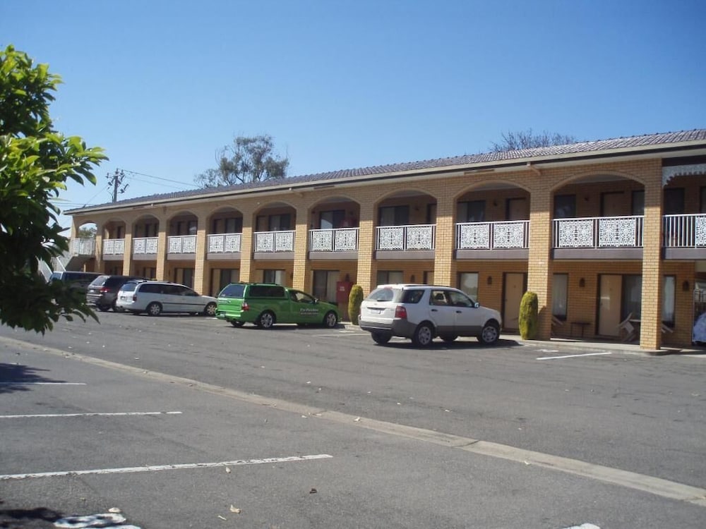 Yarrawonga VIC Surfers Paradise Gold Coast