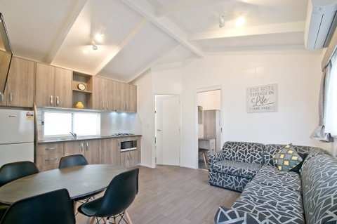 Warragul Gardens Holiday Park - Surfers Paradise Gold Coast 3