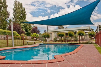 Warragul Gardens Holiday Park - Surfers Paradise Gold Coast 2