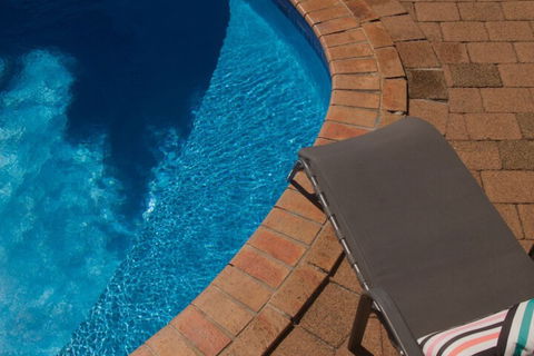 Tuncurry Motor Lodge - Surfers Paradise Gold Coast 2