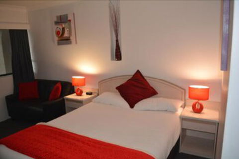 Alabaster Motor Inn Taree - Surfers Paradise Gold Coast 1