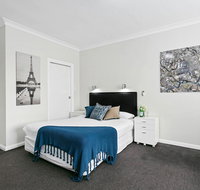 Airport Hotel Sydney - Surfers Paradise Gold Coast