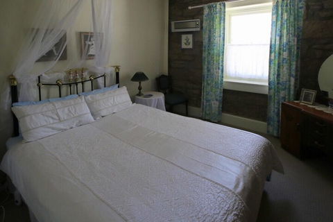 Christopher Halls Colonial Accommodation - Surfers Paradise Gold Coast 2