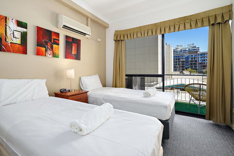 Perth City Lux Apartments - Surfers Paradise Gold Coast 3