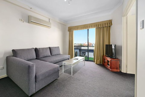 Perth City Lux Apartments - Surfers Paradise Gold Coast 4