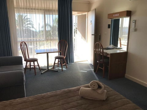 Holiday Lodge Motor Inn - Surfers Paradise Gold Coast 5
