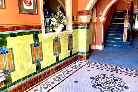 Victoria & Albert Guesthouse - Surfers Paradise Gold Coast 1