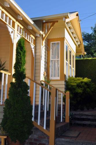 Belton Apartments - Surfers Paradise Gold Coast 2