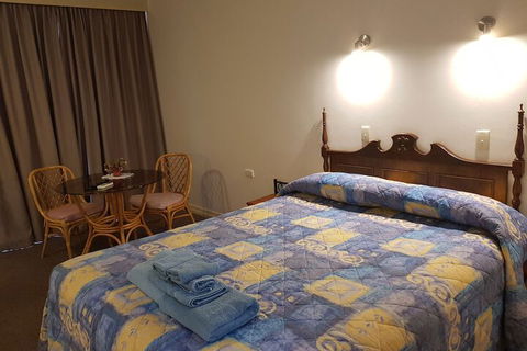 Cobb Inlander Motel - Surfers Paradise Gold Coast 7