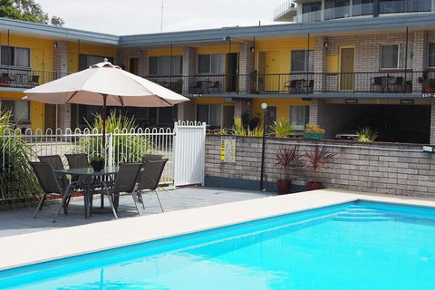 Forster Motor Inn - Surfers Paradise Gold Coast 2