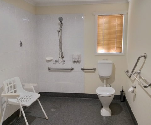 Emerald Motel Apartments - Surfers Paradise Gold Coast 5