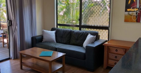 Emerald Motel Apartments - Surfers Paradise Gold Coast 6