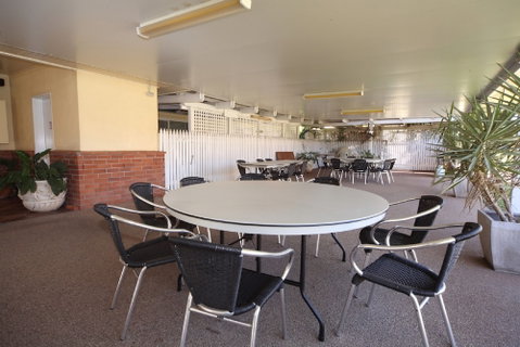 Emerald Explorers Inn - Surfers Paradise Gold Coast 6