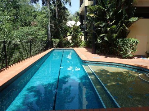 Darwin Deluxe Apartments - Surfers Paradise Gold Coast 3