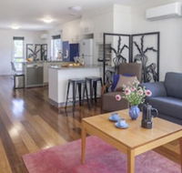 One of a Kind Apartments - Surfers Paradise Gold Coast