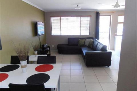 Beachside Court Holiday Apartments - Surfers Paradise Gold Coast 6