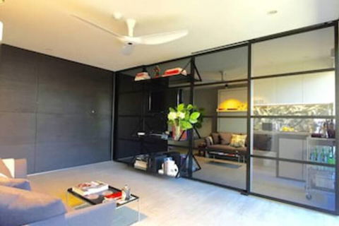 Meticulously Designed Sydney Aptmnt - Surfers Paradise Gold Coast 0