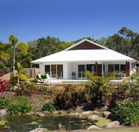 4 Cascade Luxury House on Fairway - Surfers Paradise Gold Coast