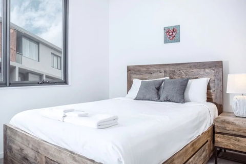 B15-darling Harbour 2 BDR Loft - Surfers Paradise Gold Coast 5