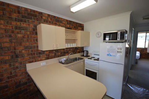 Ellswood 5 - Surfers Paradise Gold Coast 6