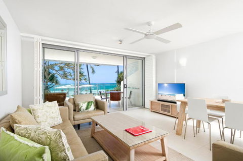 Fairshore 12 - Surfers Paradise Gold Coast 3