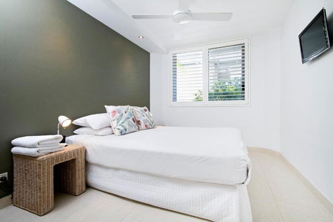 Fairshore 12 - Surfers Paradise Gold Coast 4