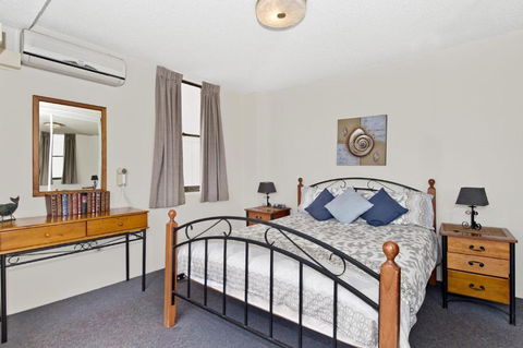 Tasman Towers 9 3 Munster Street - Surfers Paradise Gold Coast 1