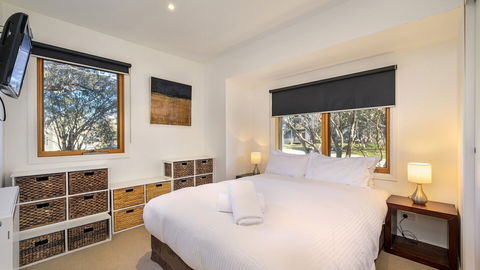 Dandongale - Surfers Paradise Gold Coast 1
