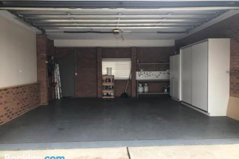 Taboga 3 Bedroom 3 Bathroom Villia - Surfers Paradise Gold Coast 2